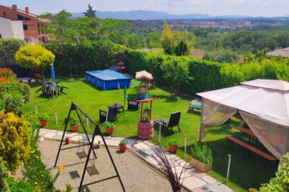 Vista alta jardín
